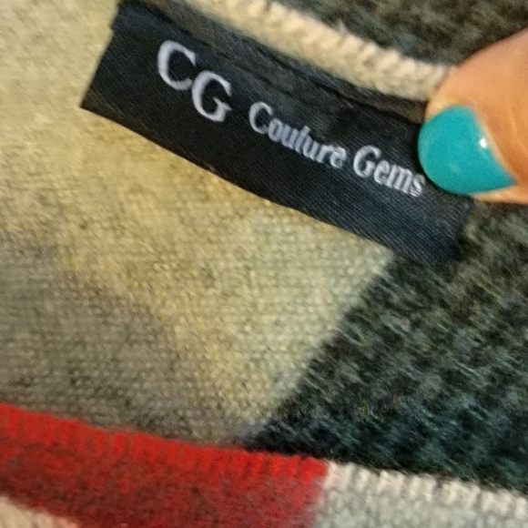 Ladies Scarf - Picture 8 of 9